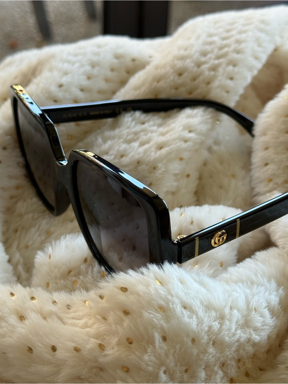 Gucci Black Gold logo Accent Women’s Square Sunglasses